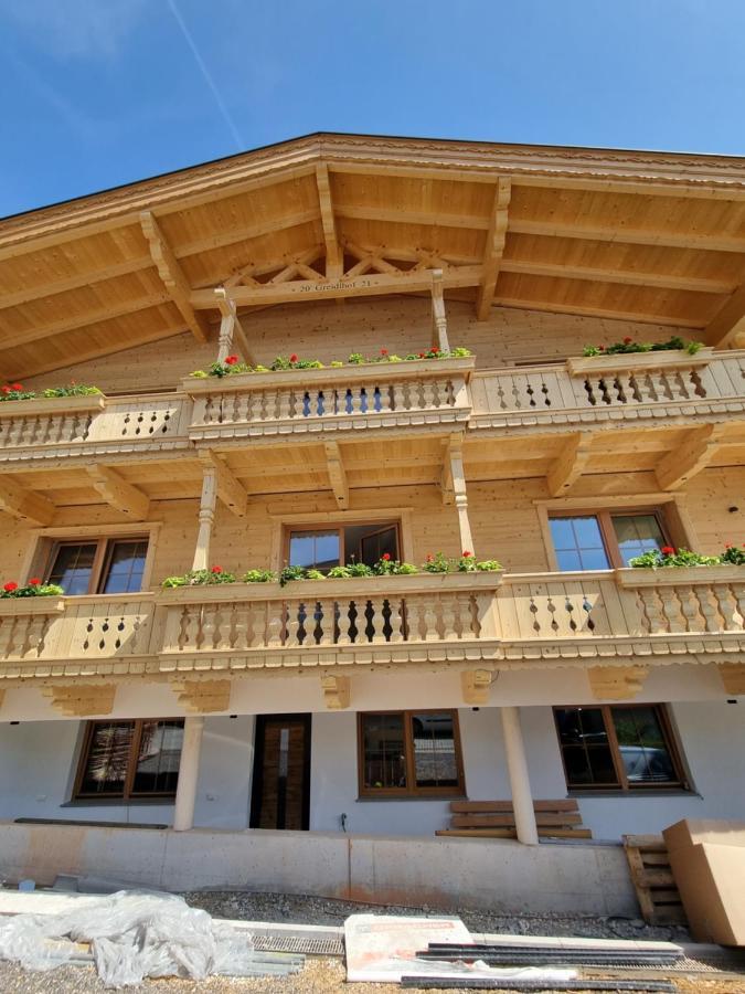 Greidlhof Alpstyle Apartments Fügen Dış mekan fotoğraf