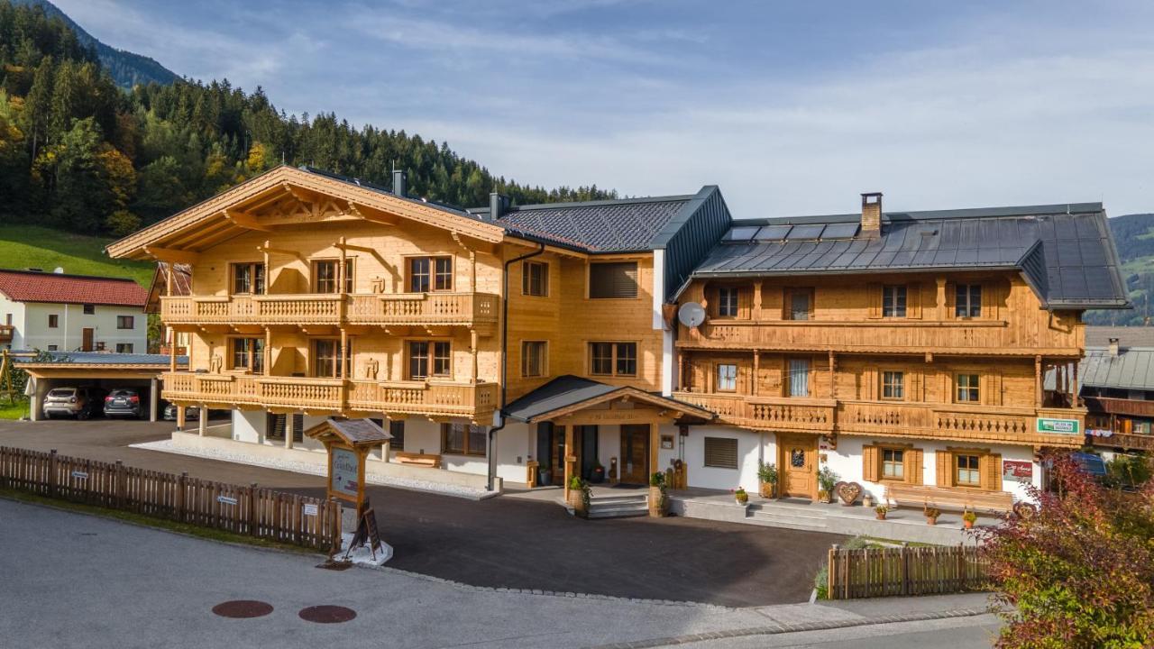 Greidlhof Alpstyle Apartments Fügen Dış mekan fotoğraf